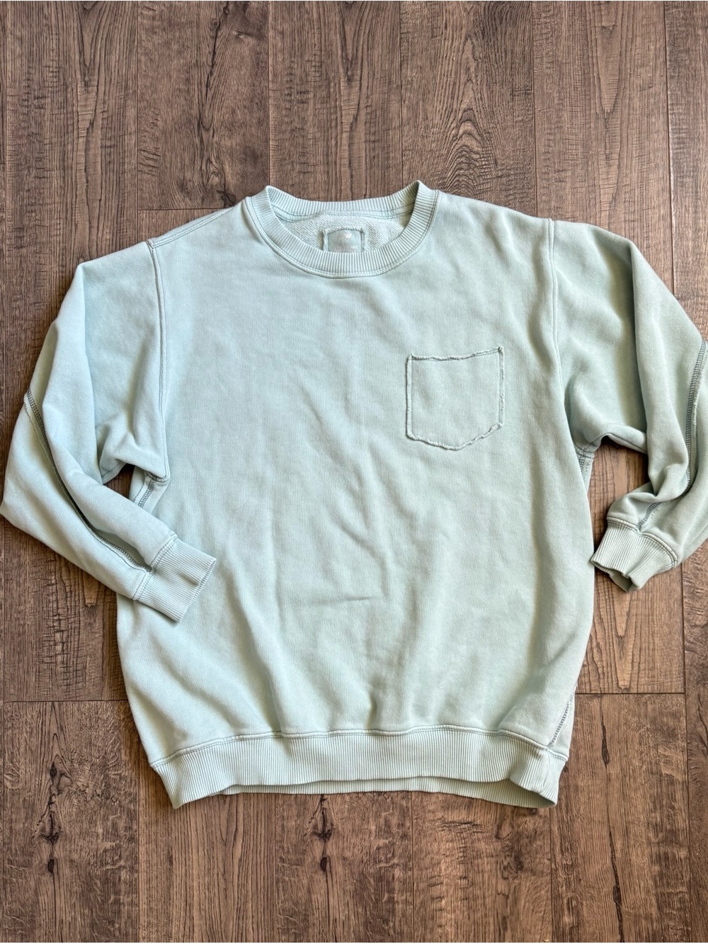 Aerie Tiffany Blue Heart Pocket Crewneck- Size Small